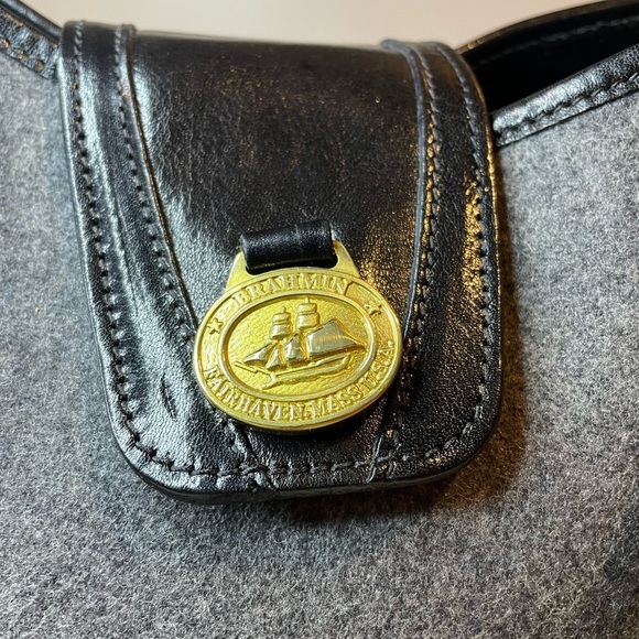 Vintage Brahmin shoulder purse - Picture 3 of 10